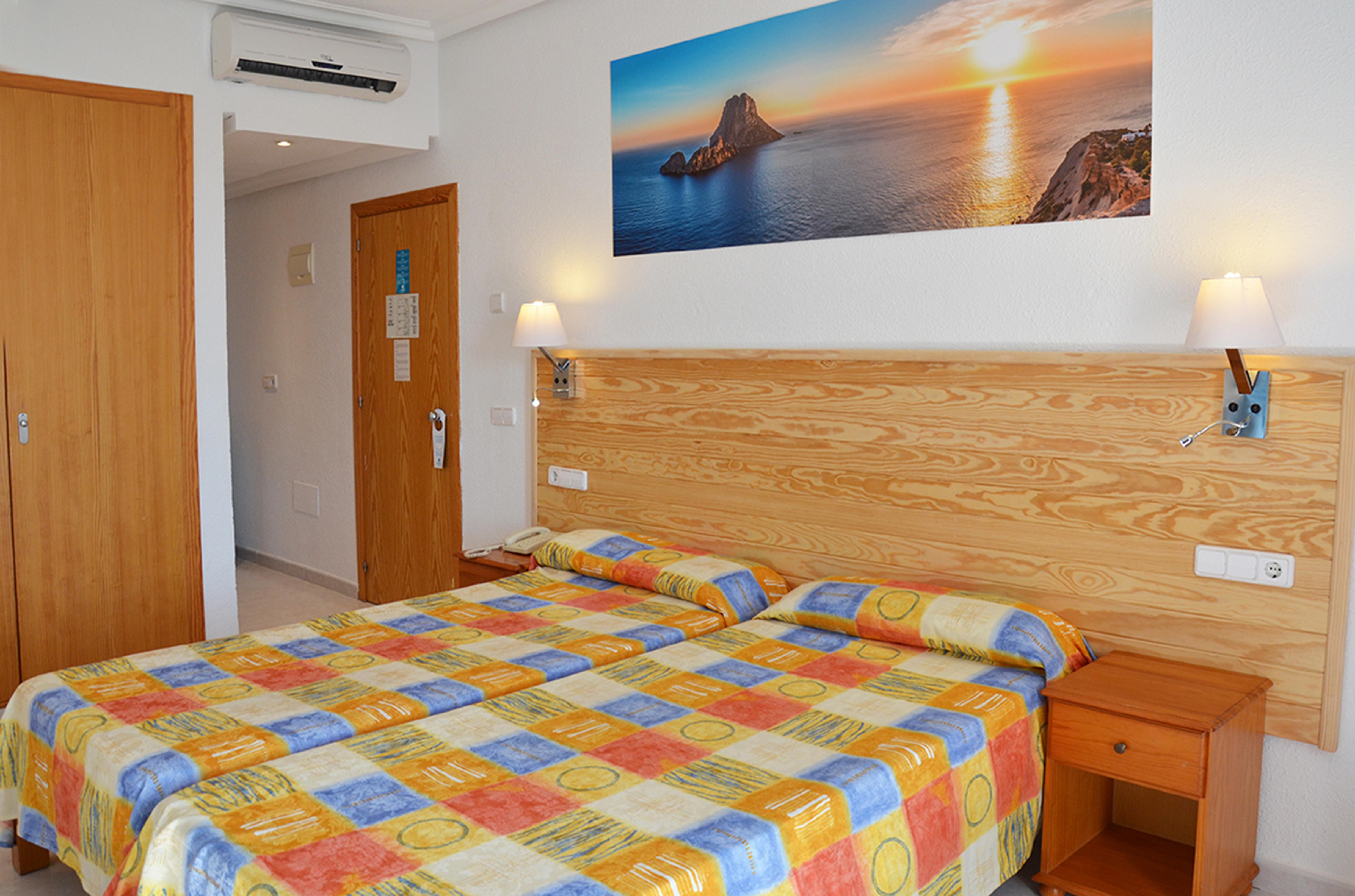 Aparthotel Vibra Sanan - Adults Only San Antonio  Kültér fotó