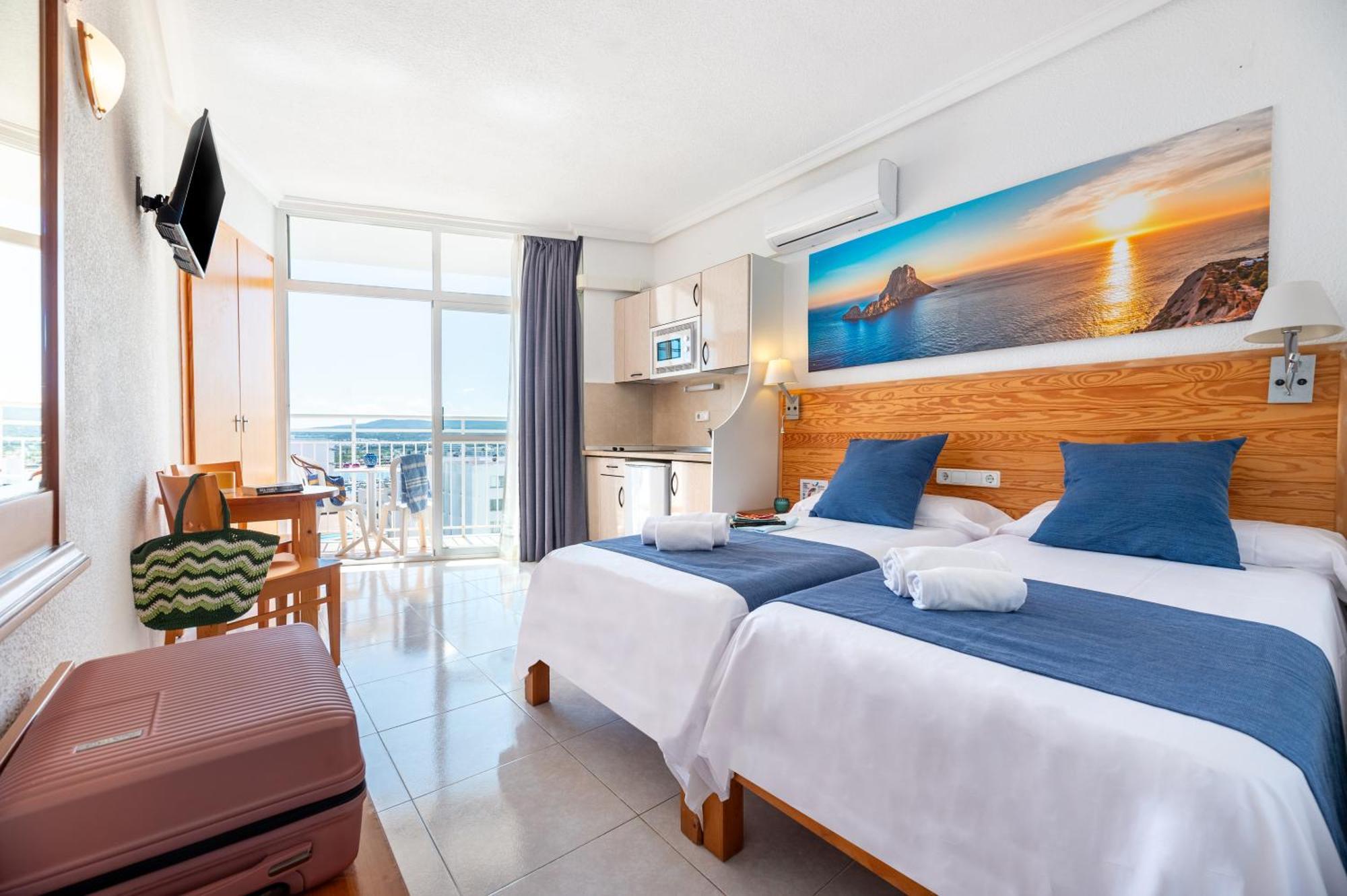 Aparthotel Vibra Sanan - Adults Only San Antonio  Kültér fotó